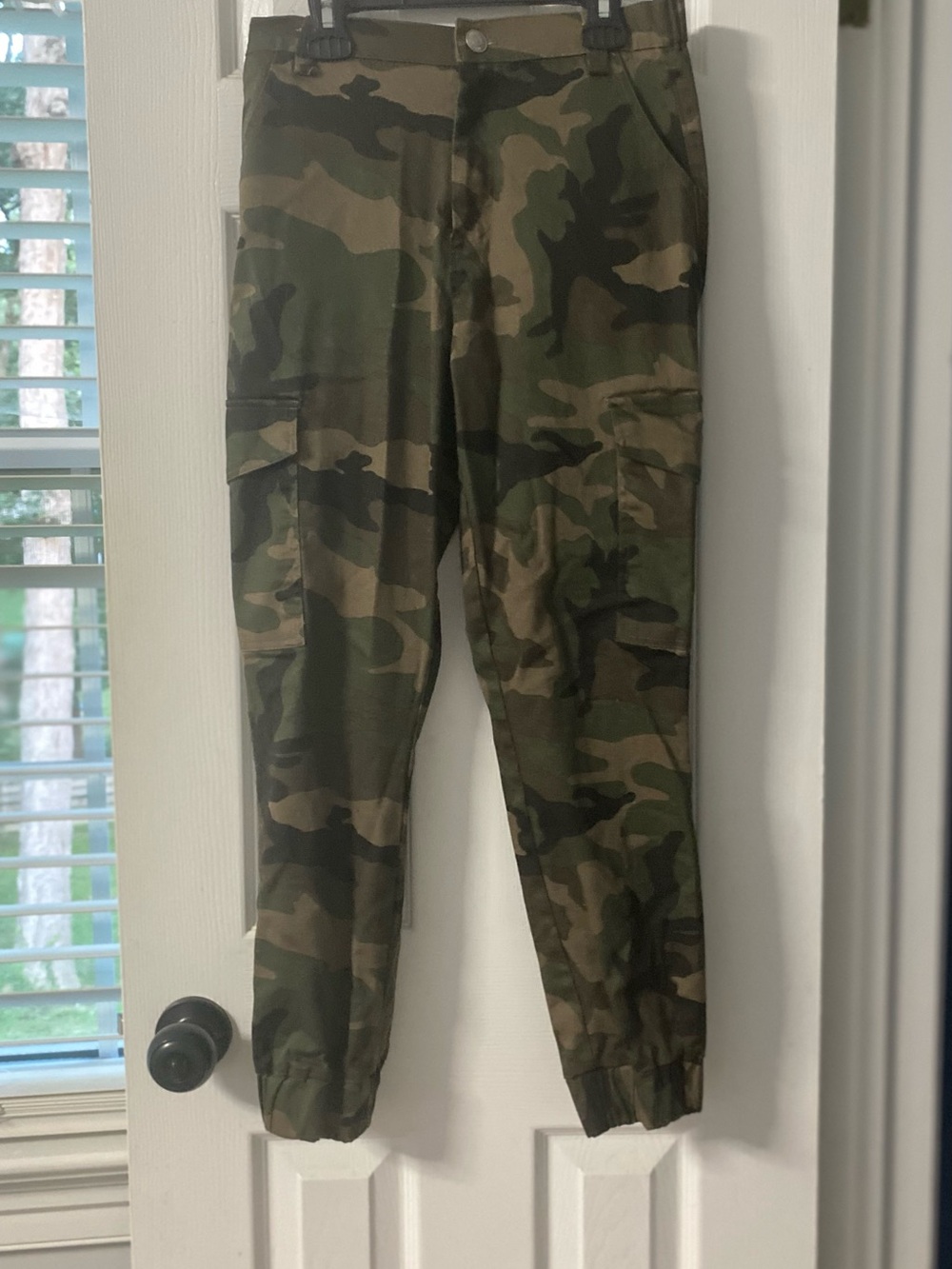 Almost Famous Girls Camo Cargo Joggers - Green & Brown